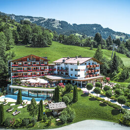 Sport-Wellnesshotel Bichlhof in Kitzbühel Drohnenaufnahme