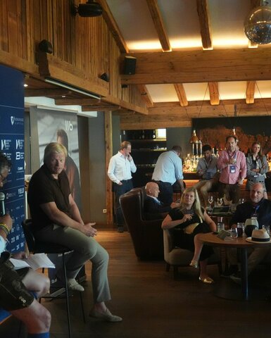 Vortrag als Interviewformat in Hütte