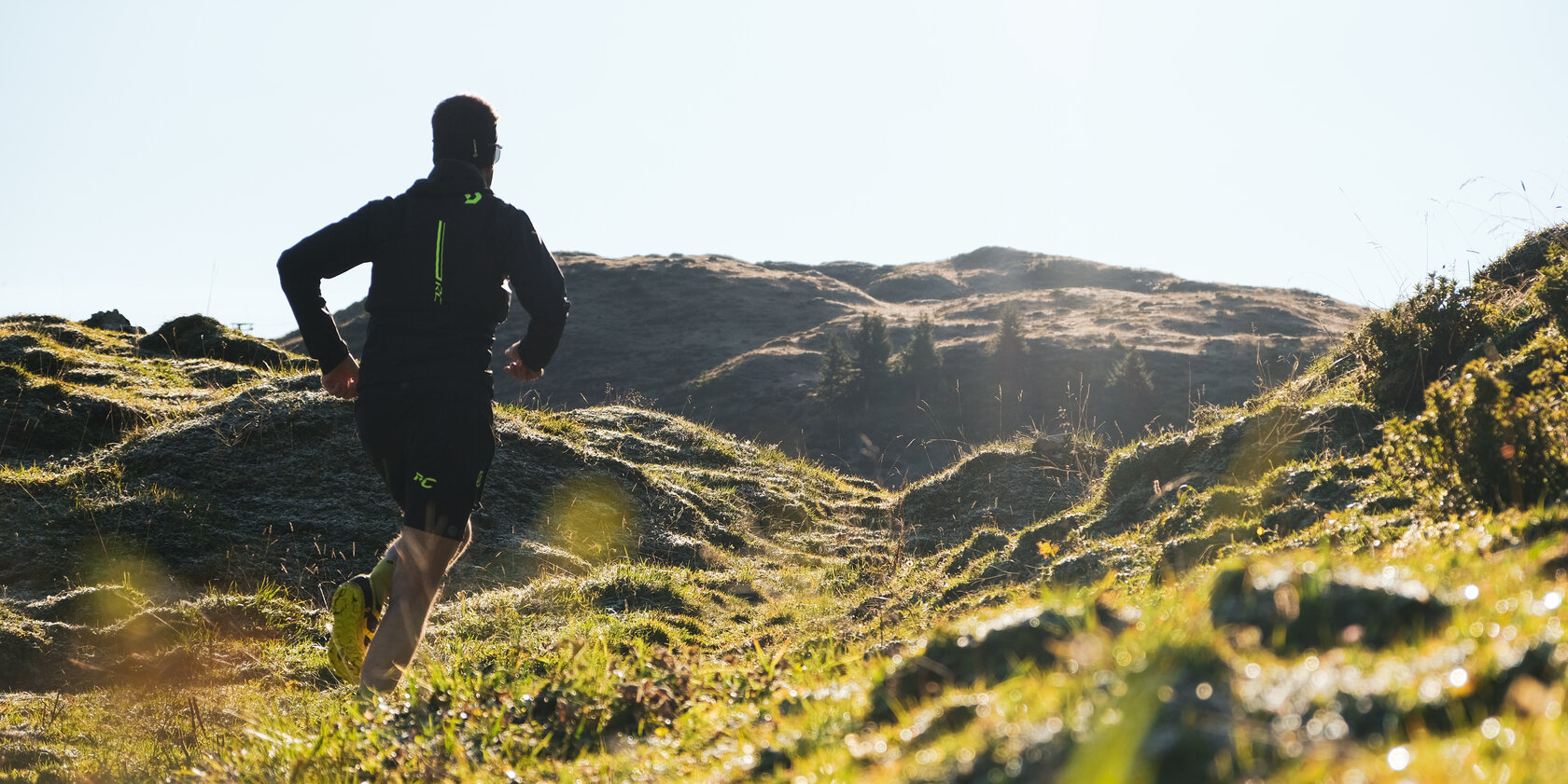 On Tour Paul Doyle Trailrunning Kitzbüheler Horn Herbst (c) Kitzbühel Tourismus On Tour Paul Doyle - Trailrunning am Kitzbüheler Horn im Herbst
