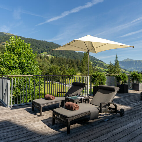 Hotelgarten in den Bergen